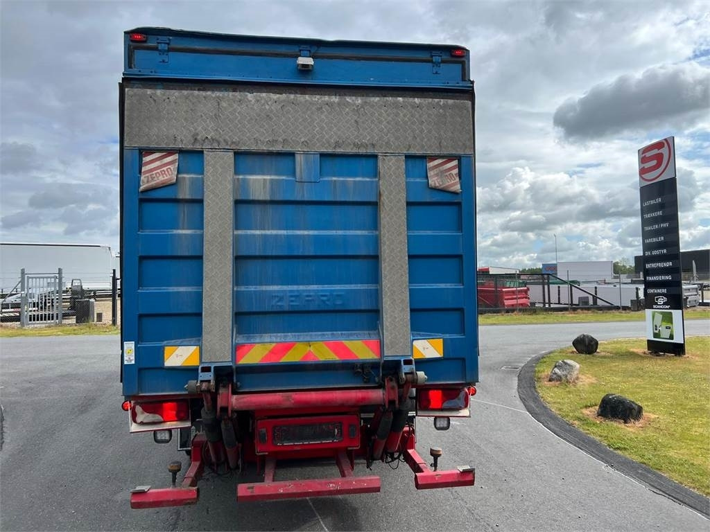Scania P320 DB 4x2 MLB - low entry - Bakwagen: afbeelding 3 Scania P320 DB 4x2 MLB - low entry - Bakwagen: afbeelding 3