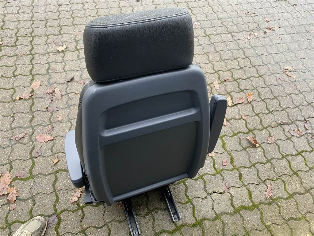 Scania Passagersæde (Klapsæde) - Cabine voor Vrachtwagen: afbeelding 5 Scania Passagersæde (Klapsæde) - Cabine voor Vrachtwagen: afbeelding 5