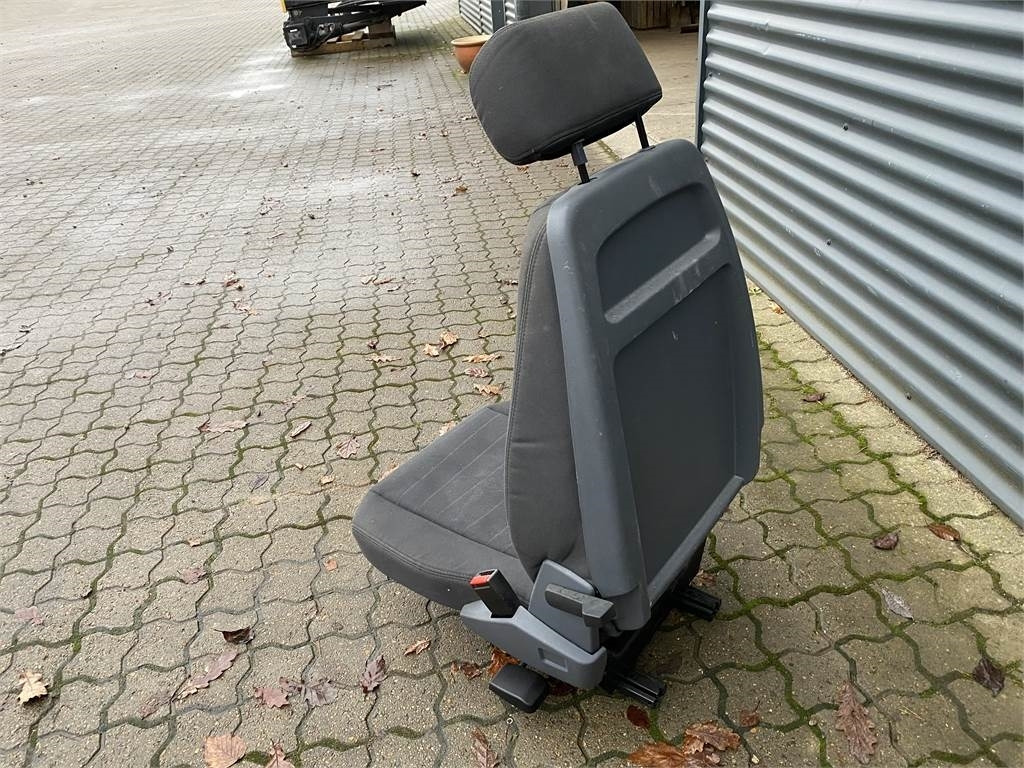 Scania Passagersæde (Klapsæde) - Cabine voor Vrachtwagen: afbeelding 3 Scania Passagersæde (Klapsæde) - Cabine voor Vrachtwagen: afbeelding 3