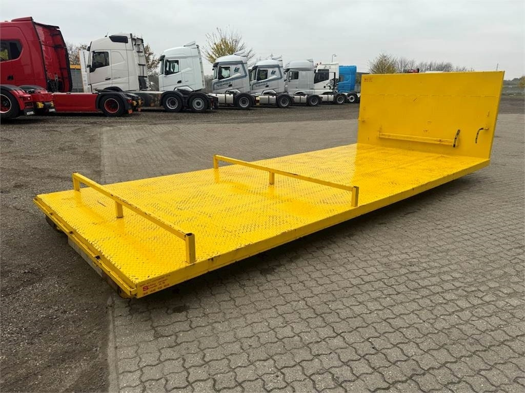 Skibby Jensen Smedie 6000 mm + Holdere til stillad - Open laadbak: afbeelding 5 Skibby Jensen Smedie 6000 mm + Holdere til stillad - Open laadbak: afbeelding 5