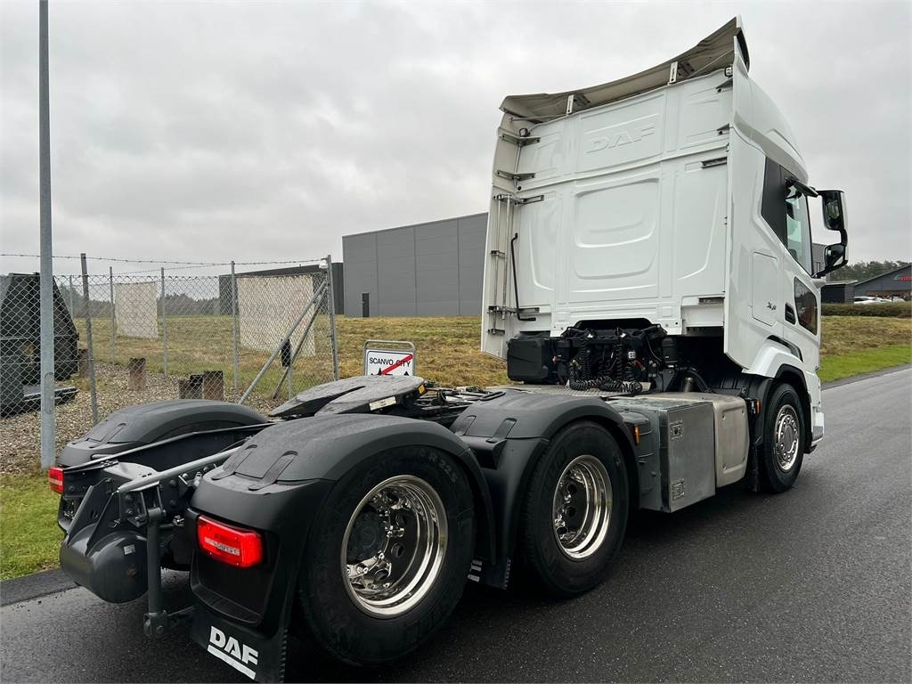 DAF XF530 FTS 6x2 - Trekker: afbeelding 2 DAF XF530 FTS 6x2 - Trekker: afbeelding 2
