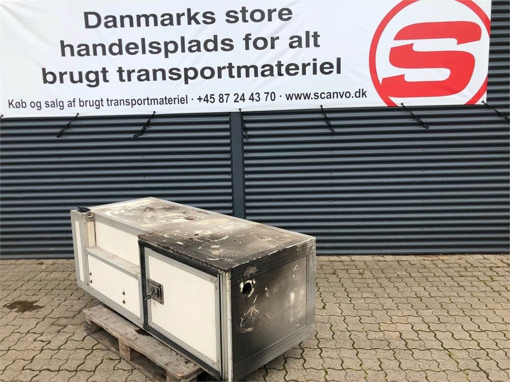 Værktøjskasse L1800 x H610 x D705 mm - Gereedschap/ Toebehoor: afbeelding 2 Værktøjskasse L1800 x H610 x D705 mm - Gereedschap/ Toebehoor: afbeelding 2