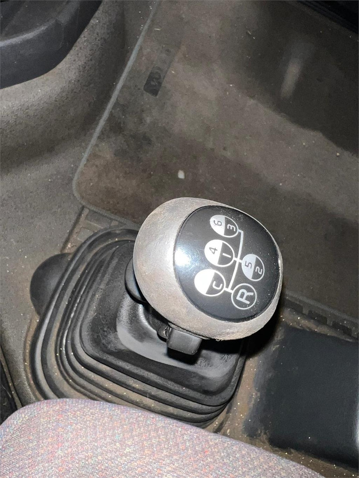 Volvo FH12-420 - Portaalarmsysteem vrachtwagen: afbeelding 3 Volvo FH12-420 - Portaalarmsysteem vrachtwagen: afbeelding 3