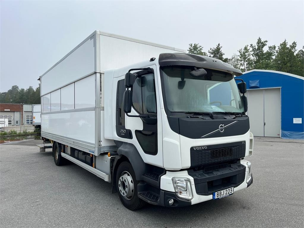 Volvo FL 250 16 ton - Bakwagen: afbeelding 1 Volvo FL 250 16 ton - Bakwagen: afbeelding 1