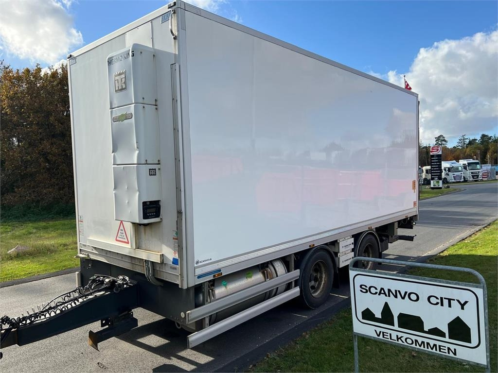 Volvo FM420 + 2 akslet kærre 2-Temps  - Koelwagen vrachtwagen: afbeelding 2 Volvo FM420 + 2 akslet kærre 2-Temps  - Koelwagen vrachtwagen: afbeelding 2