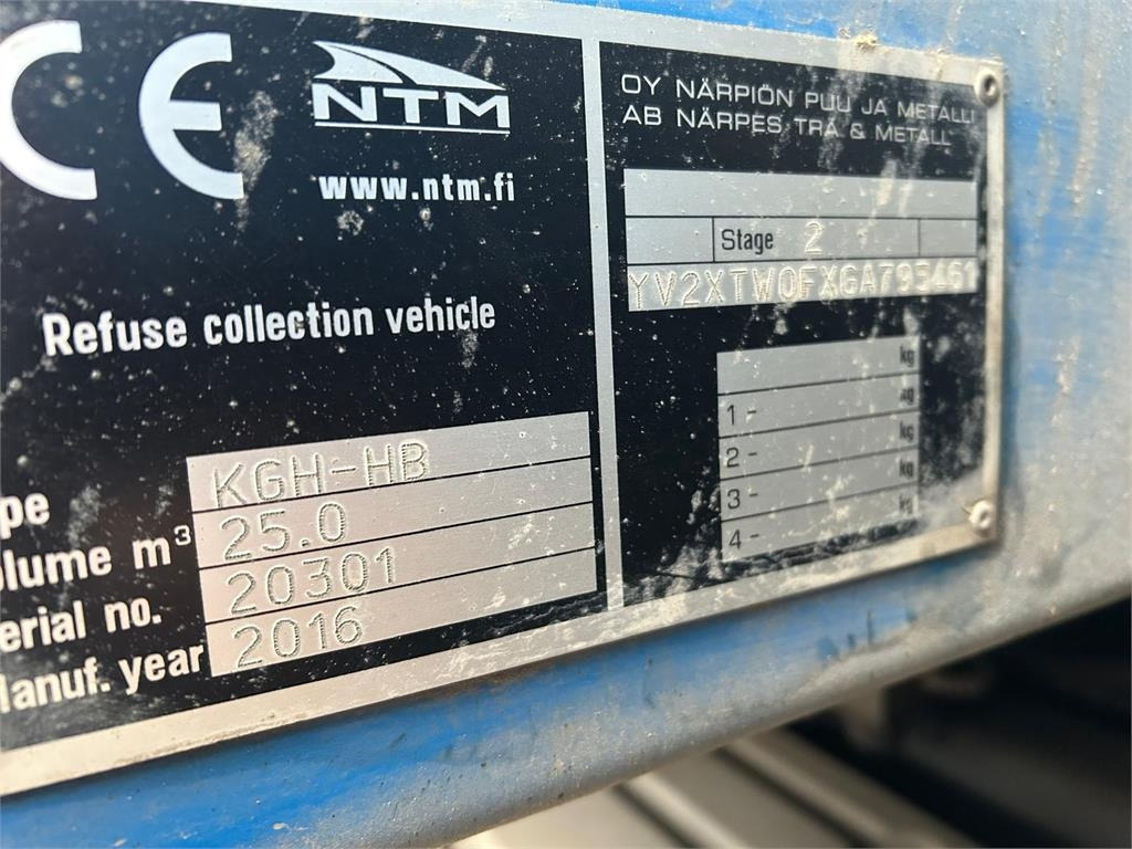 Volvo FM420 8x2*6 Trippel NTM 25m3 - Vuilniswagen: afbeelding 2 Volvo FM420 8x2*6 Trippel NTM 25m3 - Vuilniswagen: afbeelding 2