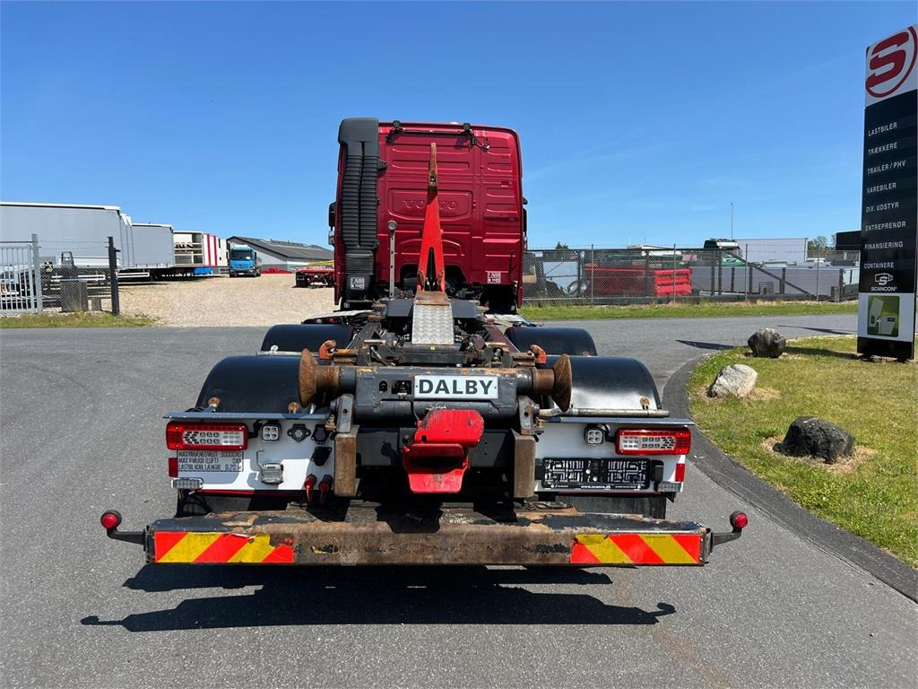 Volvo FM430  - Haakarmsysteem vrachtwagen: afbeelding 5 Volvo FM430  - Haakarmsysteem vrachtwagen: afbeelding 5