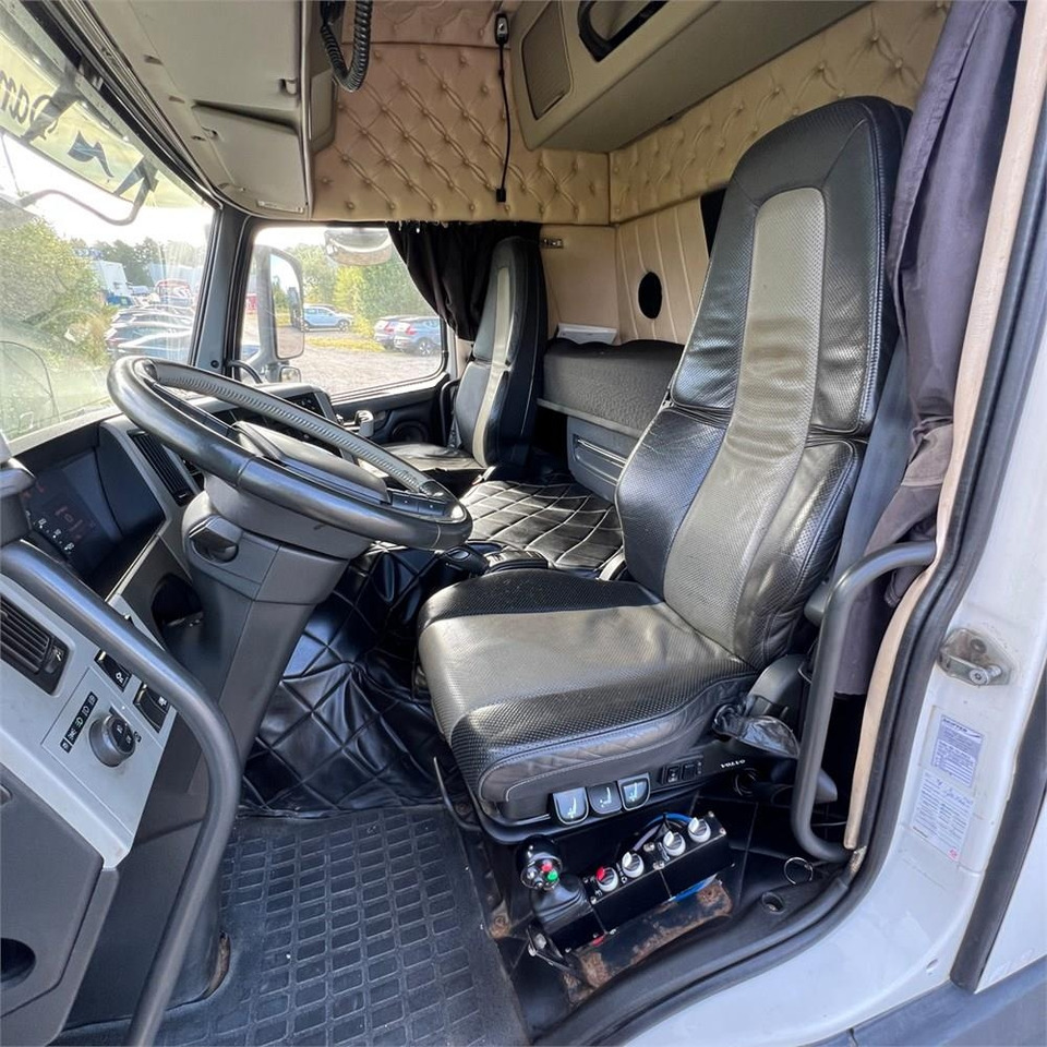 Portaalarmsysteem vrachtwagen Volvo FM500 8x4 - HMF 3220K6: afbeelding 13