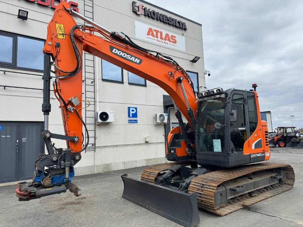 Doosan DX 140 LCR-5 Pyörittäjällä - Rupsgraafmachine: afbeelding 2 Doosan DX 140 LCR-5 Pyörittäjällä - Rupsgraafmachine: afbeelding 2