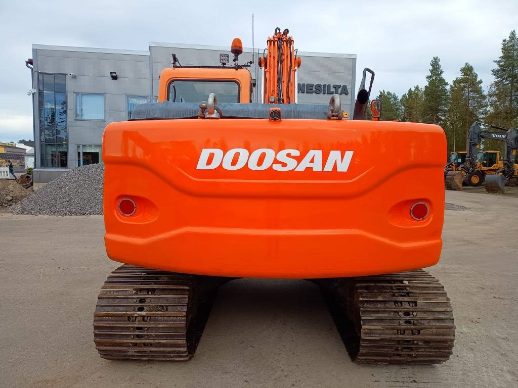 Doosan DX140LC KALLISTAJA+PYÖRITTÄJÄ - Rupsgraafmachine: afbeelding 4 Doosan DX140LC KALLISTAJA+PYÖRITTÄJÄ - Rupsgraafmachine: afbeelding 4