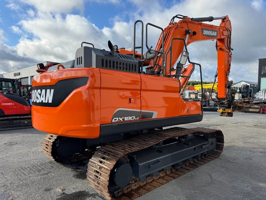Doosan DX180LC-5 PYÖRITTÄJÄLLÄ - Rupsgraafmachine: afbeelding 5 Doosan DX180LC-5 PYÖRITTÄJÄLLÄ - Rupsgraafmachine: afbeelding 5