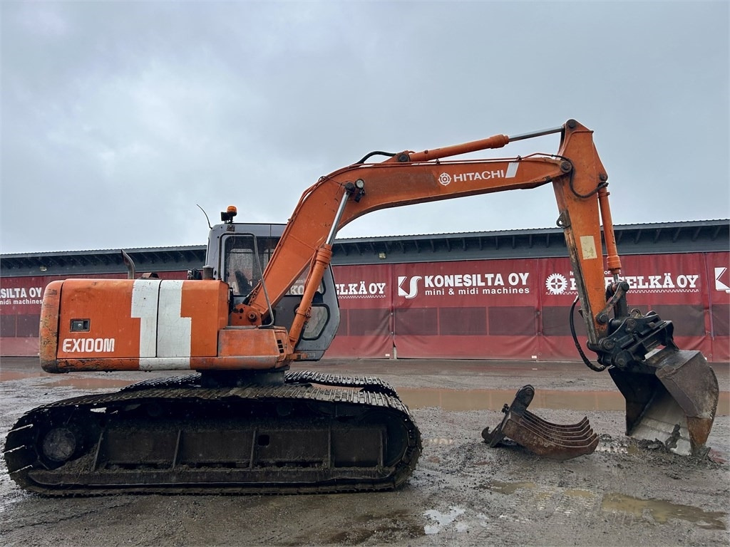 Hitachi MYYTY!!SOLD! EX100M-2 - Rupsgraafmachine: afbeelding 4 Hitachi MYYTY!!SOLD! EX100M-2 - Rupsgraafmachine: afbeelding 4