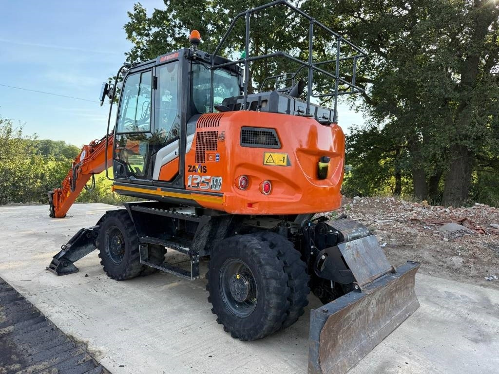 Hitachi ZX 135 W-7 - Mobiele graafmachine: afbeelding 2 Hitachi ZX 135 W-7 - Mobiele graafmachine: afbeelding 2