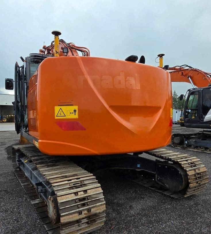 Hitachi ZX 225 US R LC-6 - Rupsgraafmachine: afbeelding 2 Hitachi ZX 225 US R LC-6 - Rupsgraafmachine: afbeelding 2