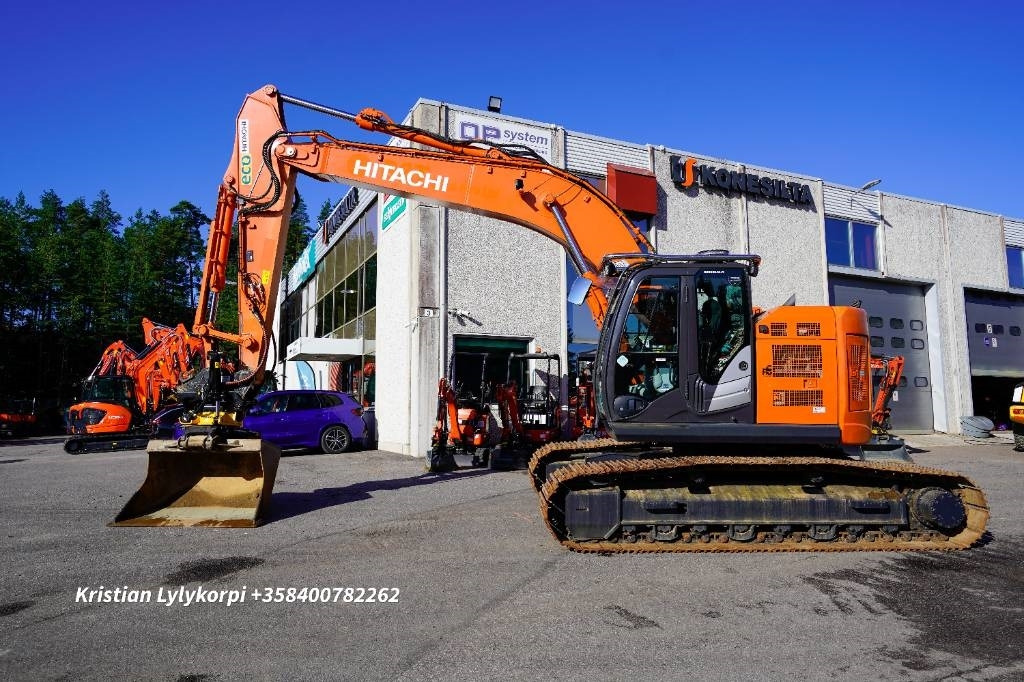 Hitachi ZX225USLC-6 Huippuvarusteet! - Rupsgraafmachine: afbeelding 1 Hitachi ZX225USLC-6 Huippuvarusteet! - Rupsgraafmachine: afbeelding 1