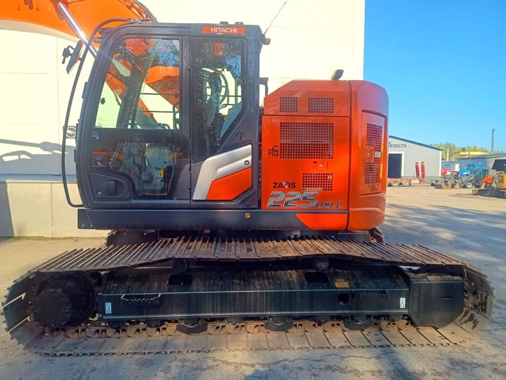 Hitachi ZX225USLC-7 -STAGE V- - Rupsgraafmachine: afbeelding 2 Hitachi ZX225USLC-7 -STAGE V- - Rupsgraafmachine: afbeelding 2