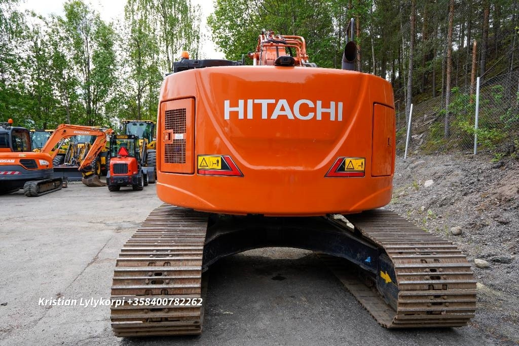 Hitachi ZX225USLC-7 STAGE V - Rupsgraafmachine: afbeelding 3 Hitachi ZX225USLC-7 STAGE V - Rupsgraafmachine: afbeelding 3
