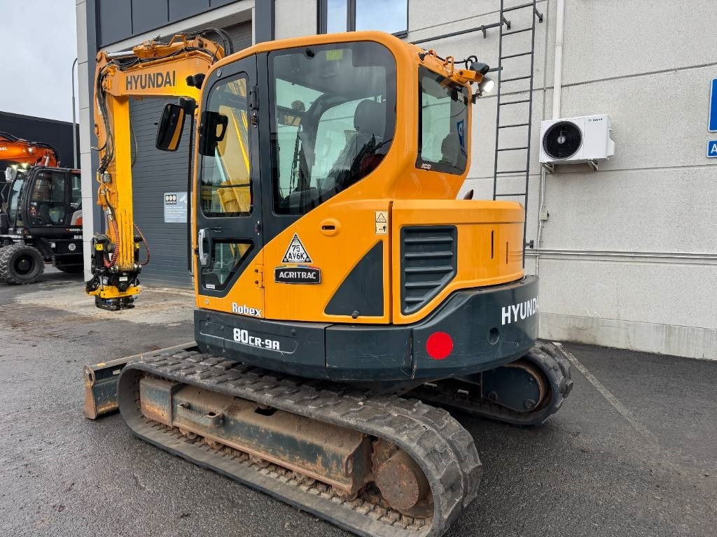 Hyundai R80CR-9A PYÖRITTÄJÄLLÄ - Minigraafmachine: afbeelding 3 Hyundai R80CR-9A PYÖRITTÄJÄLLÄ - Minigraafmachine: afbeelding 3