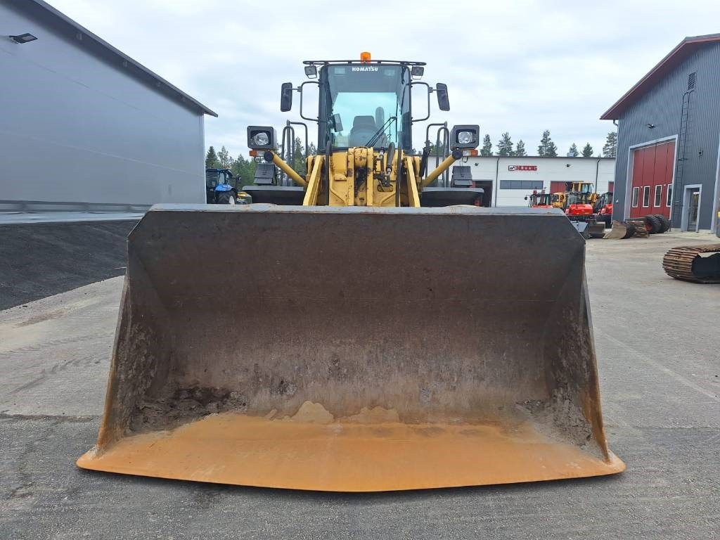 Komatsu WA 380-3A - Wiellader: afbeelding 3 Komatsu WA 380-3A - Wiellader: afbeelding 3
