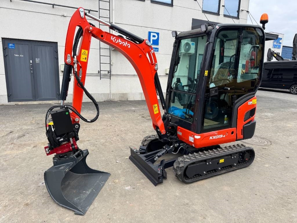 Kubota KX 019-4 - Minigraafmachine: afbeelding 2 Kubota KX 019-4 - Minigraafmachine: afbeelding 2