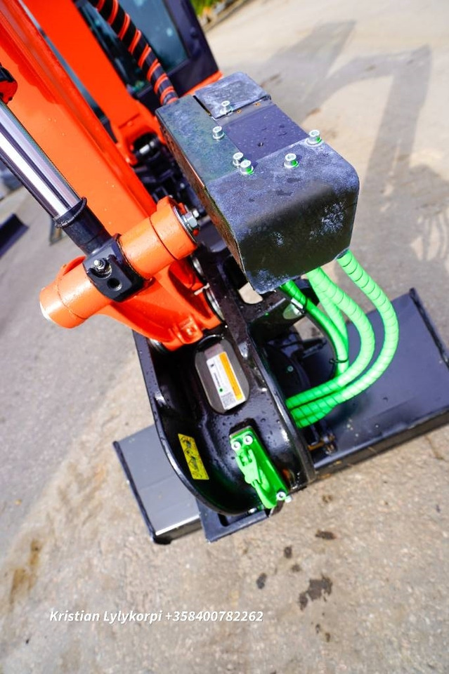 Minigraafmachine Kubota KX019-4 PYÖRITTÄJÄLLÄ: afbeelding 16