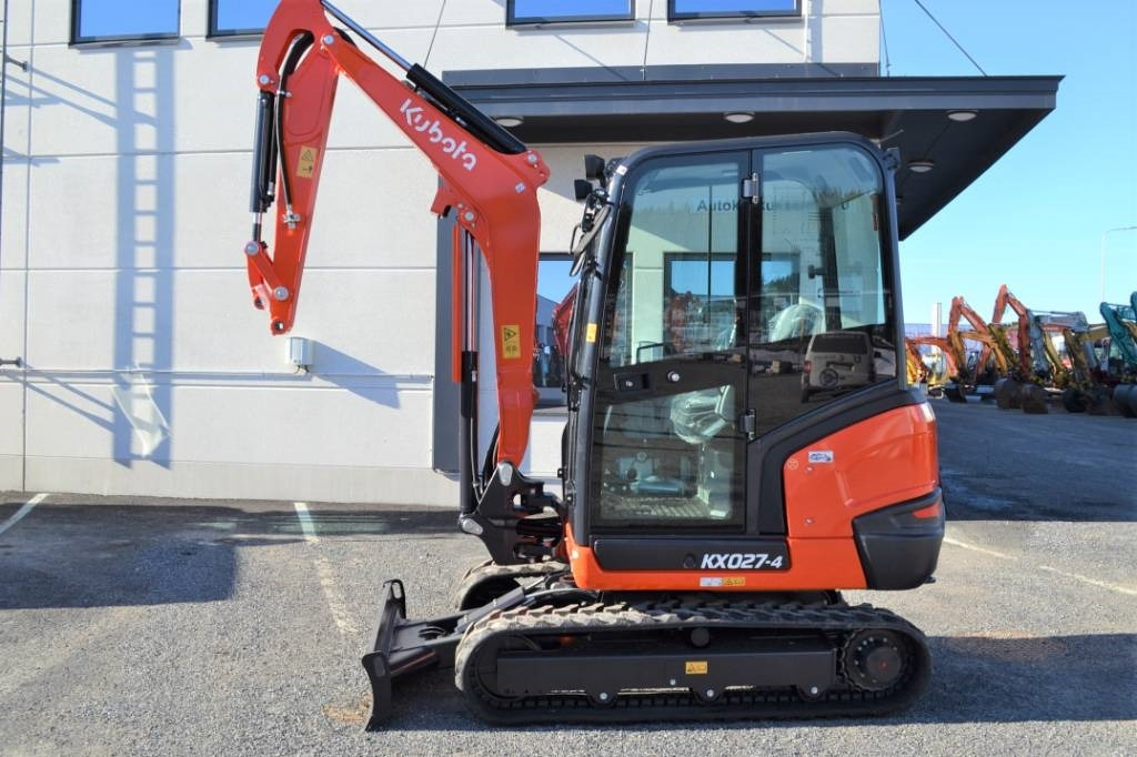 Kubota KX027-4 UUSI, TAKUU 24KK - Minigraafmachine: afbeelding 1 Kubota KX027-4 UUSI, TAKUU 24KK - Minigraafmachine: afbeelding 1