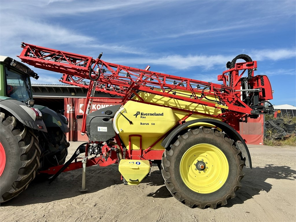 Kverneland Ikarus S38 - Getrokken veldspuit: afbeelding 1 Kverneland Ikarus S38 - Getrokken veldspuit: afbeelding 1