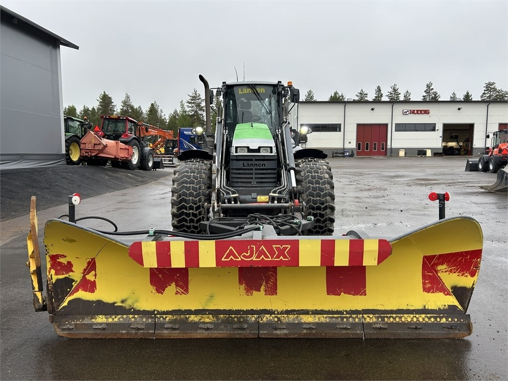 Lännen MYYTY!!SOLD!! 8800I KAUHA+LUMIAURA - Graaflaadmachine: afbeelding 4 Lännen MYYTY!!SOLD!! 8800I KAUHA+LUMIAURA - Graaflaadmachine: afbeelding 4