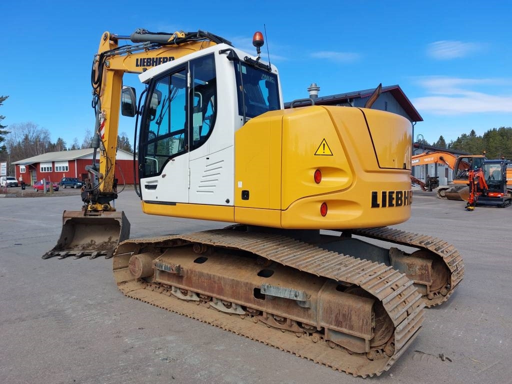 Liebherr MYYTY! SOLD! R914 COMPACT - Rupsgraafmachine: afbeelding 2 Liebherr MYYTY! SOLD! R914 COMPACT - Rupsgraafmachine: afbeelding 2