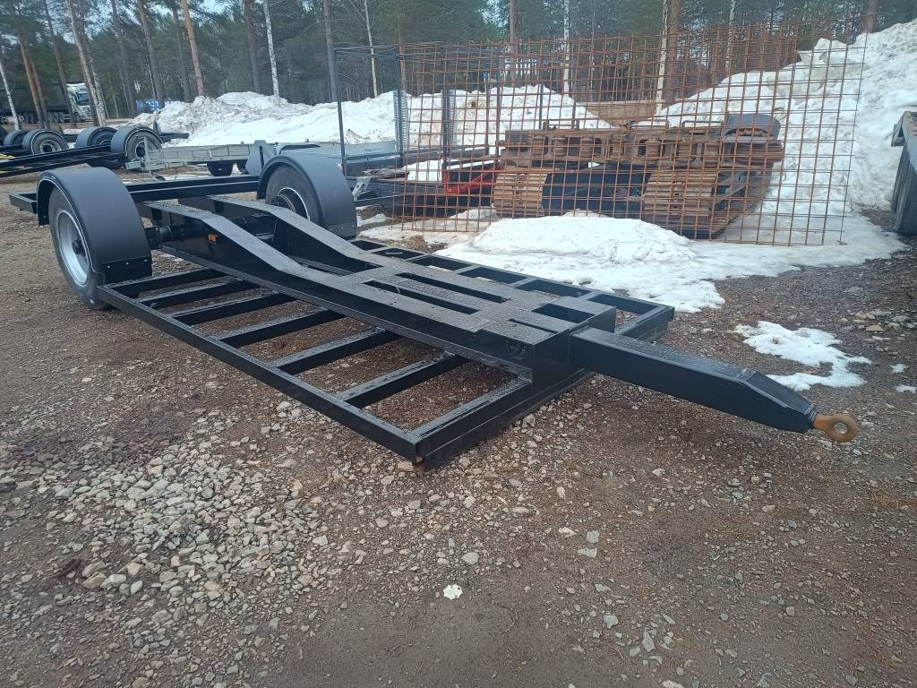 Traktorilavetti 6-8tn 1-akselinen  - Dieplader aanhangwagen: afbeelding 5 Traktorilavetti 6-8tn 1-akselinen  - Dieplader aanhangwagen: afbeelding 5