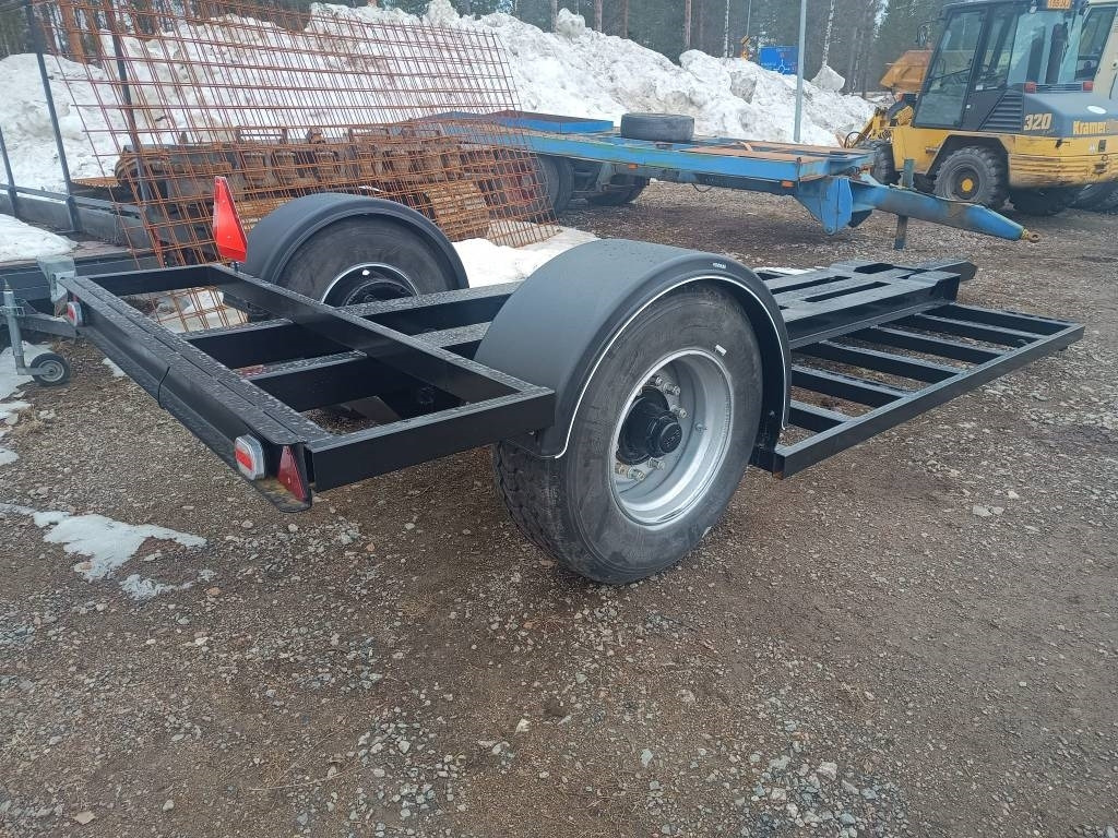 Traktorilavetti 6-8tn 1-akselinen  - Dieplader aanhangwagen: afbeelding 4 Traktorilavetti 6-8tn 1-akselinen  - Dieplader aanhangwagen: afbeelding 4