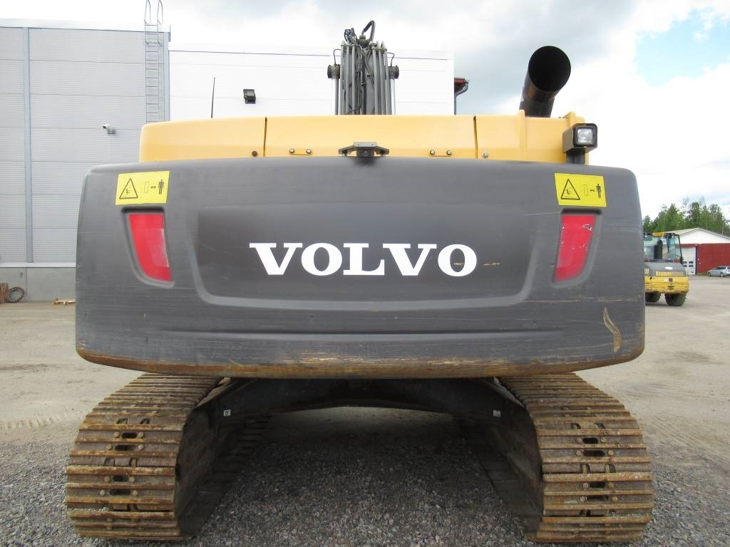 Volvo EC300DL PYÖRITTÄJÄLLÄ - Rupsgraafmachine: afbeelding 4 Volvo EC300DL PYÖRITTÄJÄLLÄ - Rupsgraafmachine: afbeelding 4