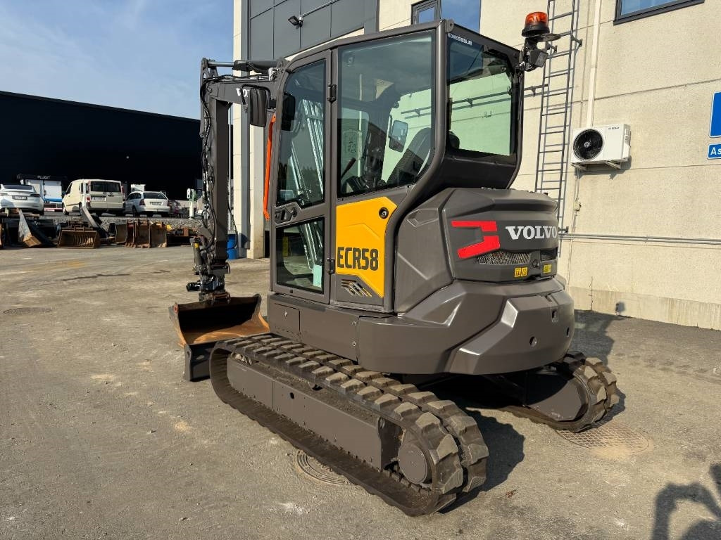 Volvo ECR58F PYÖRITTÄJÄLLÄ - Minigraafmachine: afbeelding 3 Volvo ECR58F PYÖRITTÄJÄLLÄ - Minigraafmachine: afbeelding 3