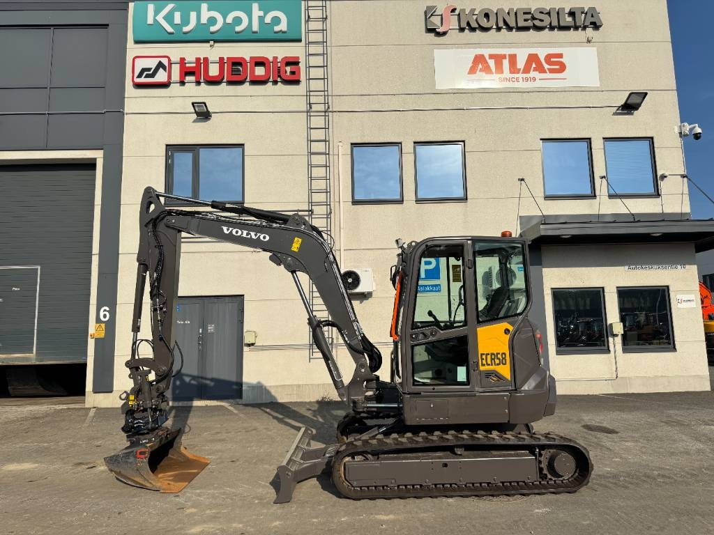 Volvo ECR58F PYÖRITTÄJÄLLÄ - Minigraafmachine: afbeelding 1 Volvo ECR58F PYÖRITTÄJÄLLÄ - Minigraafmachine: afbeelding 1