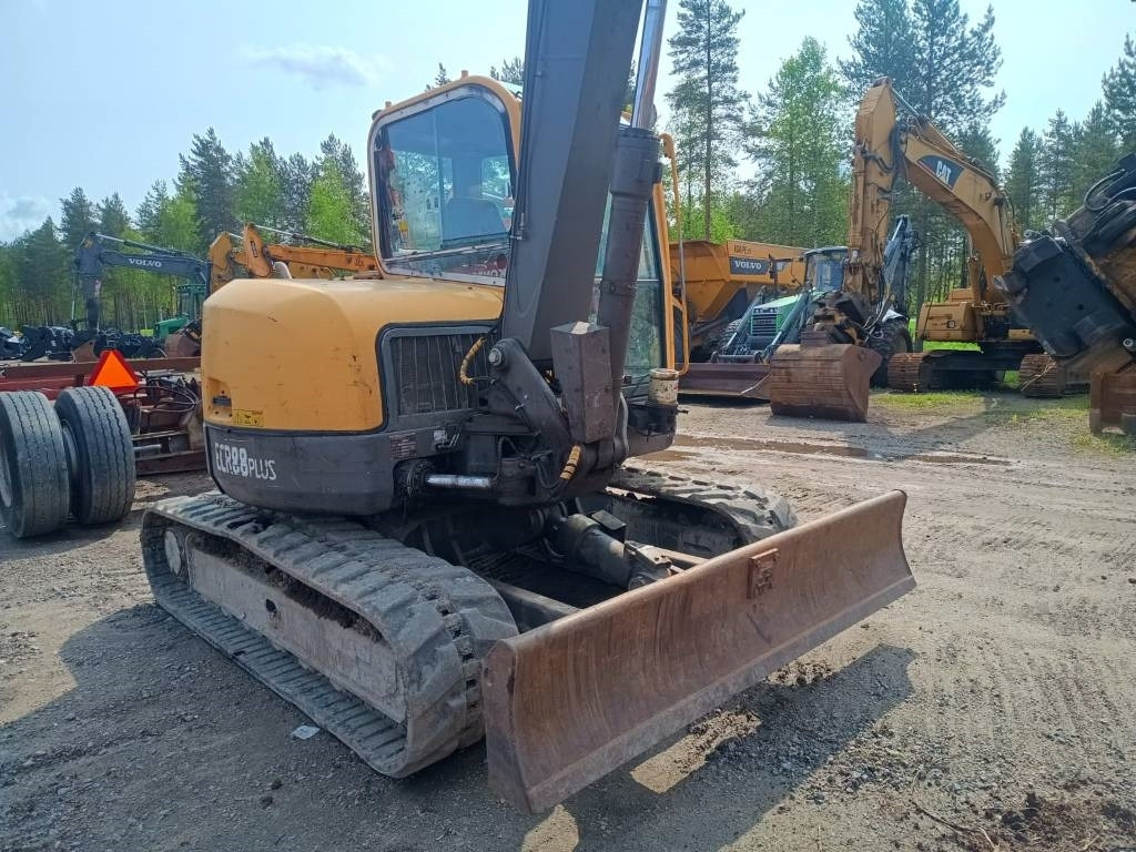 Volvo ECR88 PLUS PYÖRITTÄJÄLLÄ - Minigraafmachine: afbeelding 4 Volvo ECR88 PLUS PYÖRITTÄJÄLLÄ - Minigraafmachine: afbeelding 4