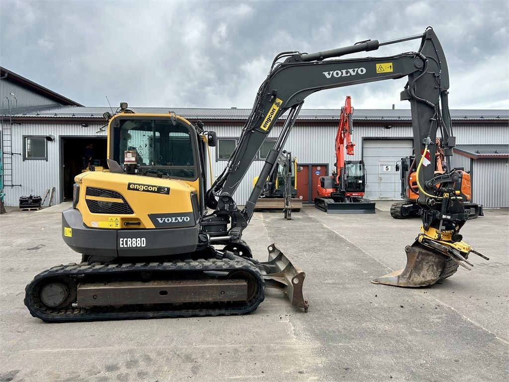 Volvo ECR88D + TYÖLAITTEET - Minigraafmachine: afbeelding 5 Volvo ECR88D + TYÖLAITTEET - Minigraafmachine: afbeelding 5