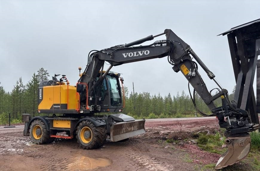 Volvo EWR 150 E - Mobiele graafmachine: afbeelding 4 Volvo EWR 150 E - Mobiele graafmachine: afbeelding 4