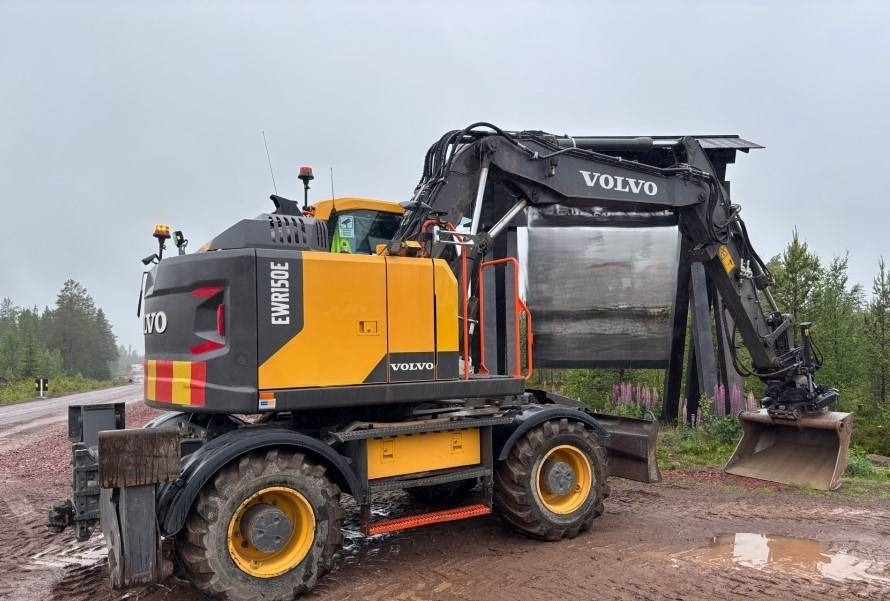 Volvo EWR 150 E - Mobiele graafmachine: afbeelding 2 Volvo EWR 150 E - Mobiele graafmachine: afbeelding 2
