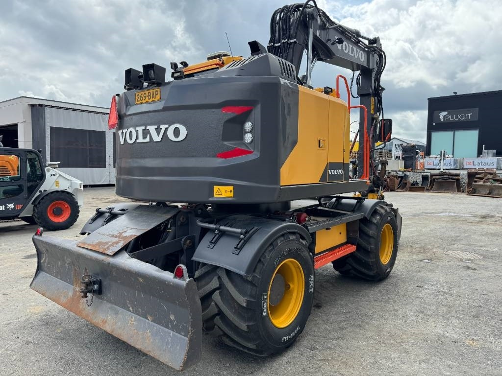 Volvo EWR150E ENGCON+PIHDIT - Mobiele graafmachine: afbeelding 5 Volvo EWR150E ENGCON+PIHDIT - Mobiele graafmachine: afbeelding 5
