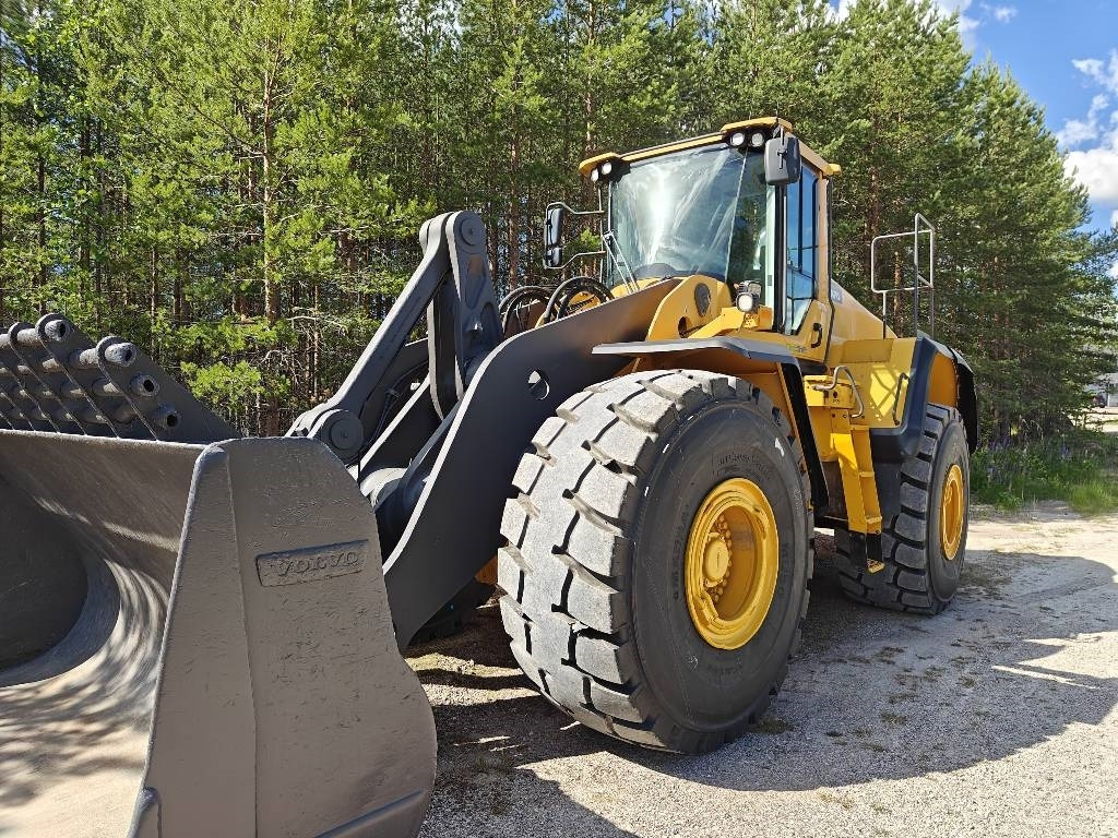 Volvo L220H MYYTY!!SOLD!! - Wiellader: afbeelding 3 Volvo L220H MYYTY!!SOLD!! - Wiellader: afbeelding 3