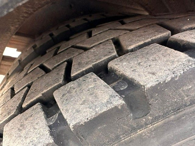 Vrachtwagen met open laadbak Iveco Eurocargo 100E17. 130.000km! Iveco Eurocargo 100E17. 130.000km!: afbeelding 16