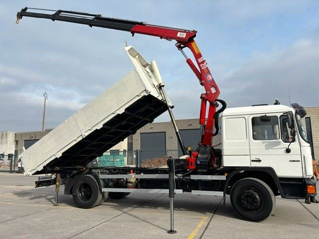 MAN 18-222. Kran HMF 18t/m Bj 2001. - Kipper vrachtwagen, Kraanwagen: afbeelding 3 MAN 18-222. Kran HMF 18t/m Bj 2001. - Kipper vrachtwagen, Kraanwagen: afbeelding 3