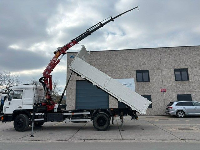 MAN 18-222. Kran HMF 18t/m Bj 2001. - Kipper vrachtwagen, Kraanwagen: afbeelding 1 MAN 18-222. Kran HMF 18t/m Bj 2001. - Kipper vrachtwagen, Kraanwagen: afbeelding 1