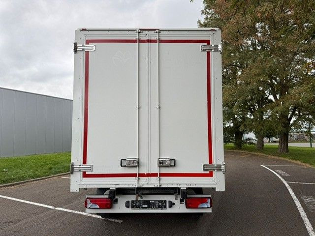MAN TGE 3-140. Koffer 4.30m. Klima. Navi. Tempomat. - Bestelwagen gesloten laadbak: afbeelding 4 MAN TGE 3-140. Koffer 4.30m. Klima. Navi. Tempomat. - Bestelwagen gesloten laadbak: afbeelding 4