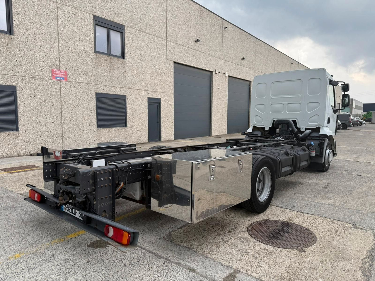Renault Midlum 240dXi. Klima. 225.000km. - Chassis vrachtwagen: afbeelding 2 Renault Midlum 240dXi. Klima. 225.000km. - Chassis vrachtwagen: afbeelding 2