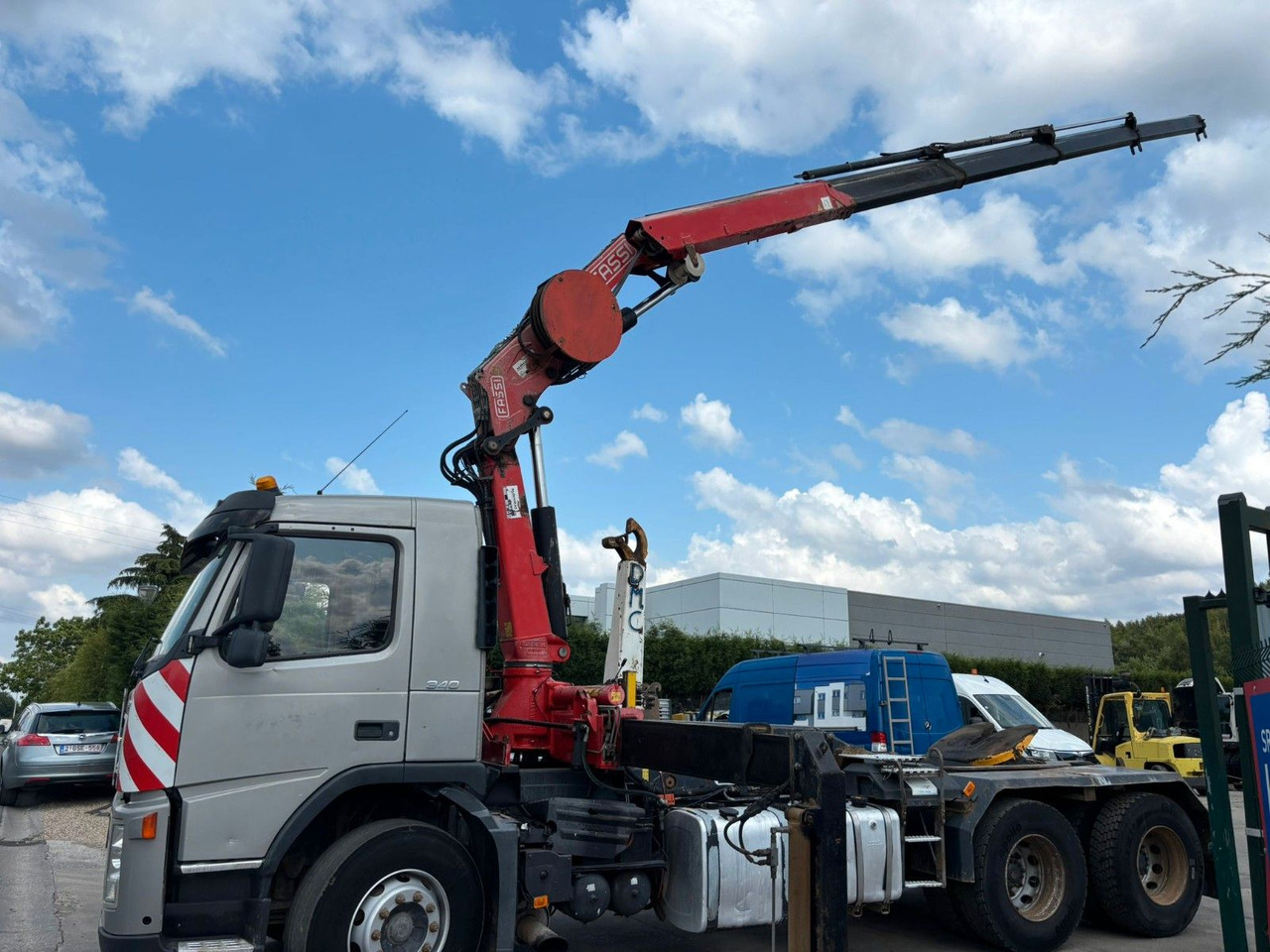 Volvo 6x4. Fassi F195A. Abroll. Funk. Tempomat. - Haakarmsysteem vrachtwagen, Kraanwagen: afbeelding 5 Volvo 6x4. Fassi F195A. Abroll. Funk. Tempomat. - Haakarmsysteem vrachtwagen, Kraanwagen: afbeelding 5