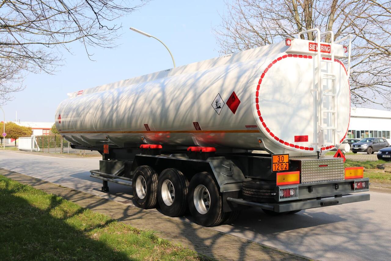 Sievering 45000 LITRES ADR SEMI REMORQUE CITERNE DE CARBURANT - Tankoplegger: afbeelding 4 Sievering 45000 LITRES ADR SEMI REMORQUE CITERNE DE CARBURANT - Tankoplegger: afbeelding 4