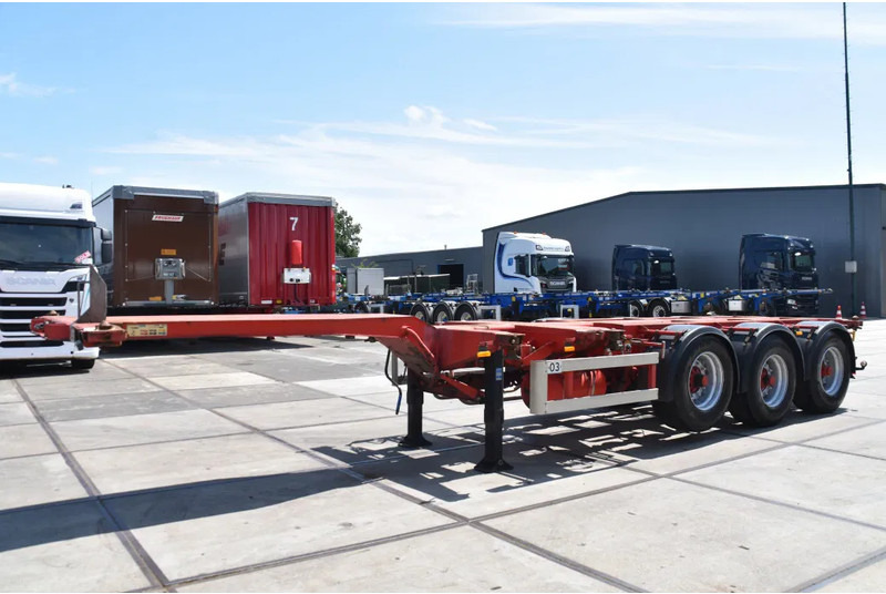 Nooteboom containerchassis - LIFT AXLE - DISC BRAKES - BPW AXLES - 2 x EXTENDABLE - - Containertransporter/ Wissellaadbak oplegger: afbeelding 5 Nooteboom containerchassis - LIFT AXLE - DISC BRAKES - BPW AXLES - 2 x EXTENDABLE - - Containertransporter/ Wissellaadbak oplegger: afbeelding 5