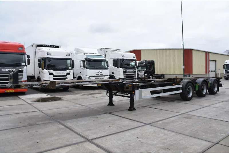 Renders ROC 16.27 CC - X STEERING - BPW AXLES - DISC BRAKES - - Containertransporter/ Wissellaadbak oplegger: afbeelding 4 Renders ROC 16.27 CC - X STEERING - BPW AXLES - DISC BRAKES - - Containertransporter/ Wissellaadbak oplegger: afbeelding 4