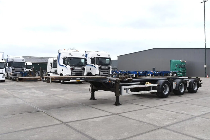 Renders ROC 16.30 - LIFT AXLE - BPW AXLES - DISC BRAKES - GOOD CONDITION - - Containertransporter/ Wissellaadbak oplegger: afbeelding 5 Renders ROC 16.30 - LIFT AXLE - BPW AXLES - DISC BRAKES - GOOD CONDITION - - Containertransporter/ Wissellaadbak oplegger: afbeelding 5